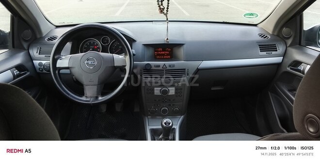 Opel Astra 2004, 167,000 km - 1.4 l - Bakı