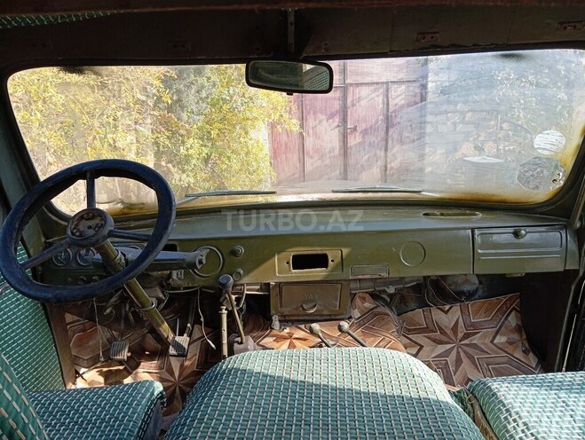 UAZ 3303-3