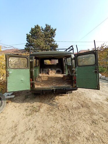 UAZ 3303-2