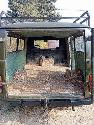 UAZ 3303-4