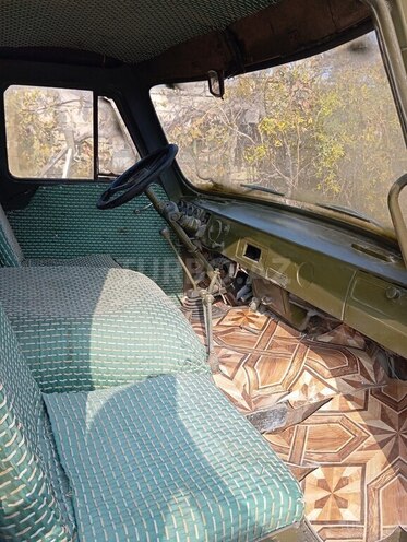 UAZ 3303-5