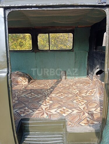 UAZ 3303-11