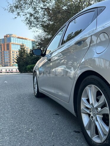 Hyundai Elantra-4
