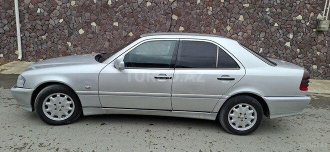 Mercedes C 200 1999, 336,896 km - 2.0 л - Bakı