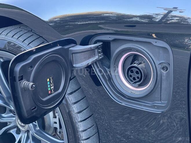 BMW 330e 2017, 75,000 km - 2.0 л - Bakı