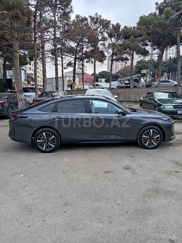 Changan Qiyuan A05 2025, 2,520 km - 1.5 л - Bakı