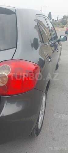 Toyota Auris 2008, 264,017 km - 1.4 l - Bərdə