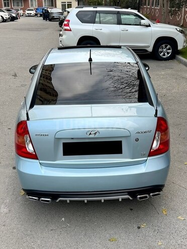 Hyundai Accent 2009, 190,000 km - 1.6 l - Bakı