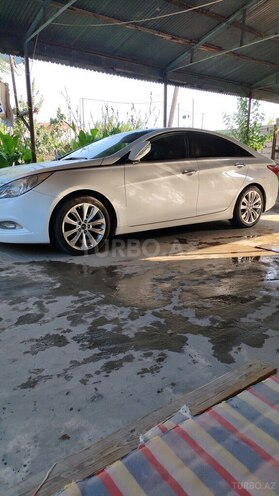 Hyundai Sonata 2010, 194,000 km - 2.4 l - Quba