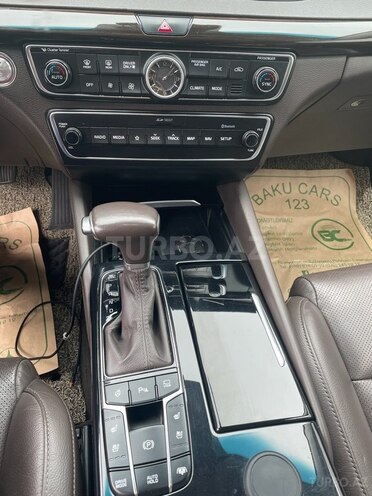 Kia K7-13