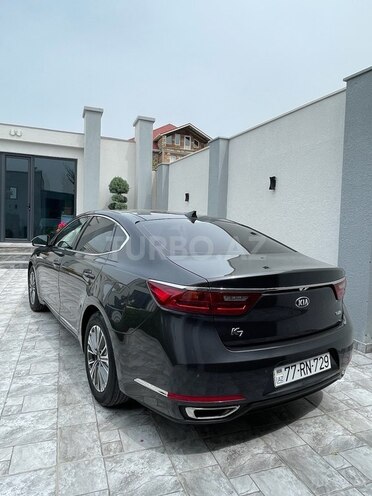Kia K7-3