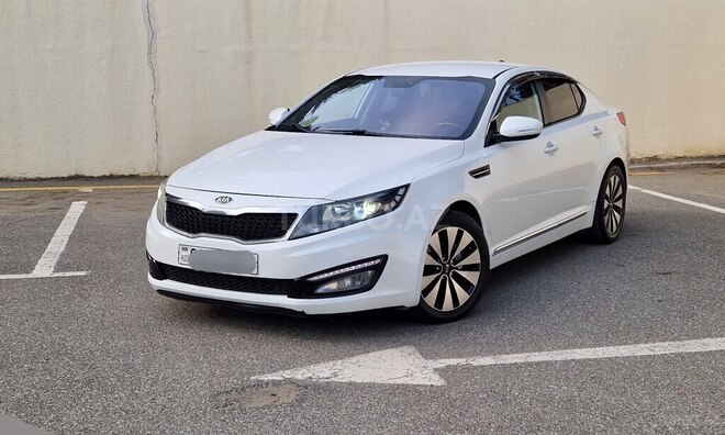 Kia Optima-1