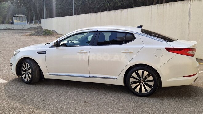 Kia Optima-6