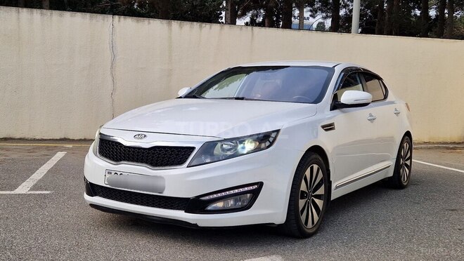 Kia Optima-11
