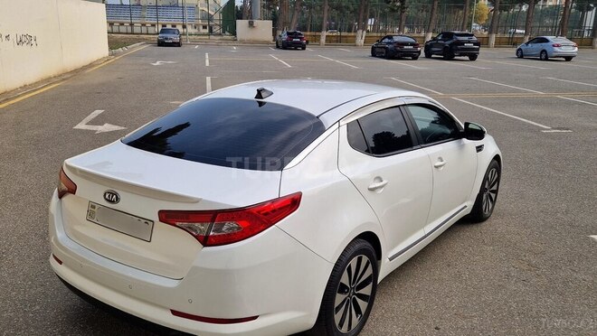 Kia Optima-5