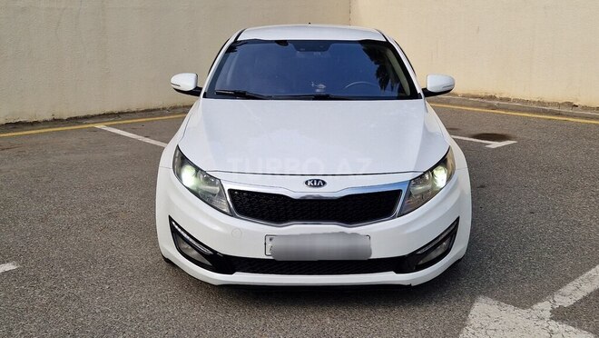 Kia Optima-3