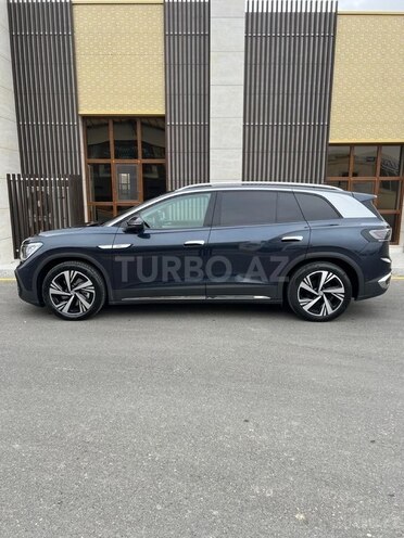 Volkswagen ID.6 Crozz-7