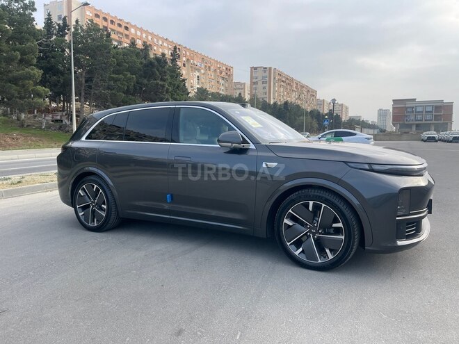 Li Auto L7-2