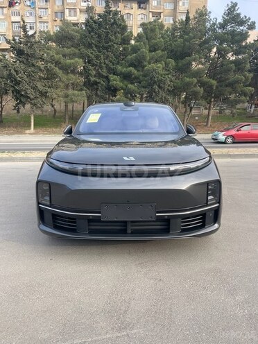 Li Auto L7-1