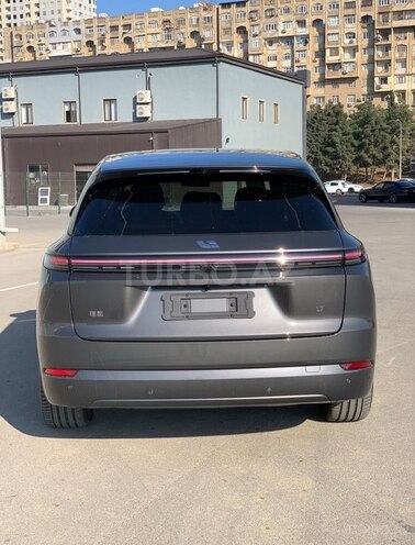Li Auto L7-4