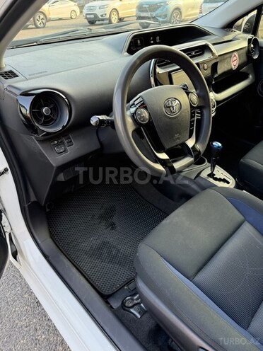 Toyota Aqua 2019, 198,931 km - 1.5 л - Bakı