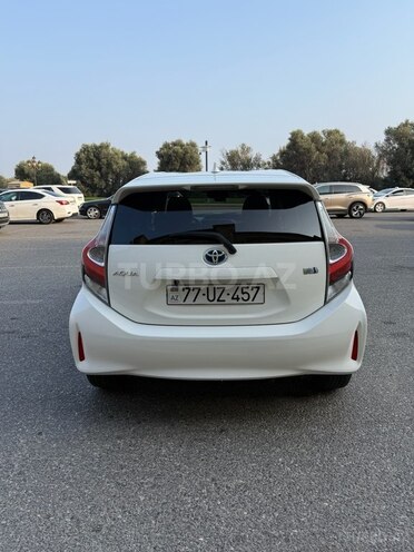 Toyota Aqua 2019, 198,931 km - 1.5 л - Bakı