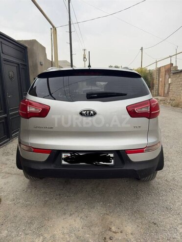Kia Sportage 2010, 228,000 km - 2.0 л - Bakı