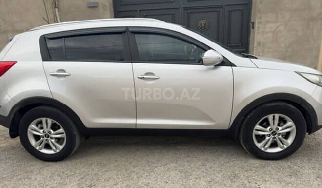 Kia Sportage 2010, 228,000 km - 2.0 л - Bakı