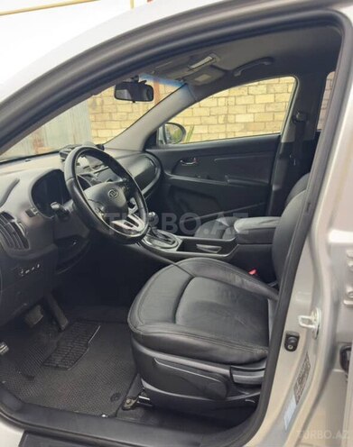 Kia Sportage 2010, 228,000 km - 2.0 л - Bakı