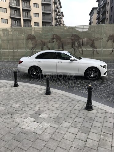 Mercedes E 220 d 2017, 187,000 km - 2.0 l - Bakı