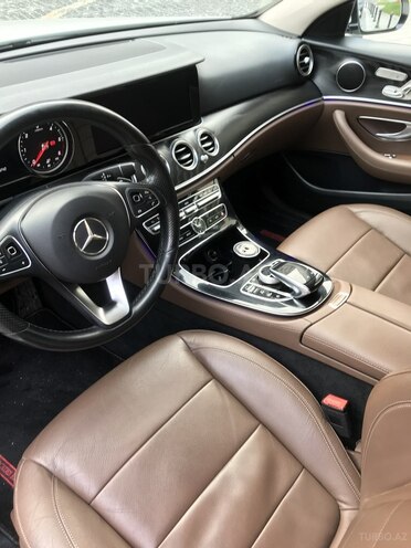 Mercedes E 220 d 2017, 187,000 km - 2.0 l - Bakı