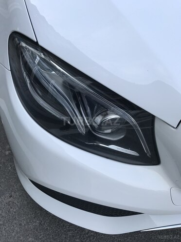 Mercedes E 220 d 2017, 187,000 km - 2.0 l - Bakı