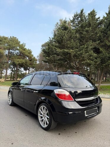 Opel Astra 2006, 286,000 km - 1.4 l - Bakı