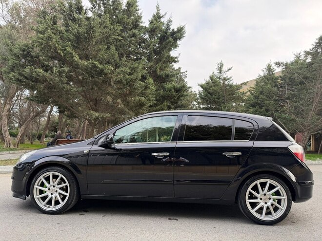 Opel Astra 2006, 286,000 km - 1.4 l - Bakı