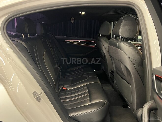 BMW 530e-9