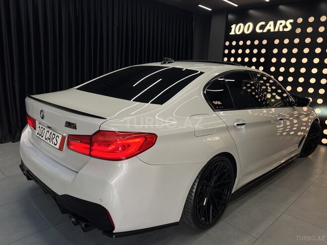 BMW 530e-4