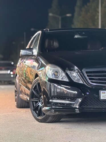 Mercedes E 350 2009, 389,000 km - 3.5 l - Bakı