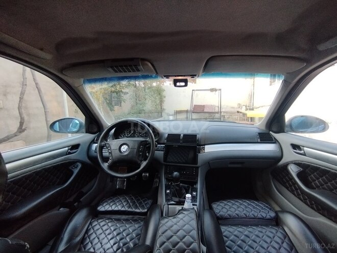BMW 320-3