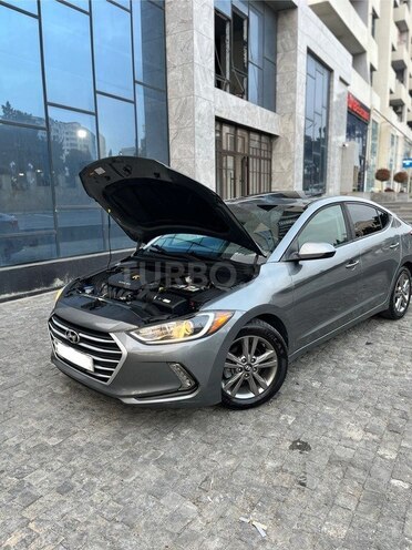 Hyundai Elantra 2018, 157,716 km - 2.0 л - Bakı