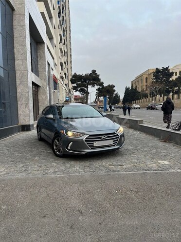 Hyundai Elantra 2018, 157,716 km - 2.0 л - Bakı