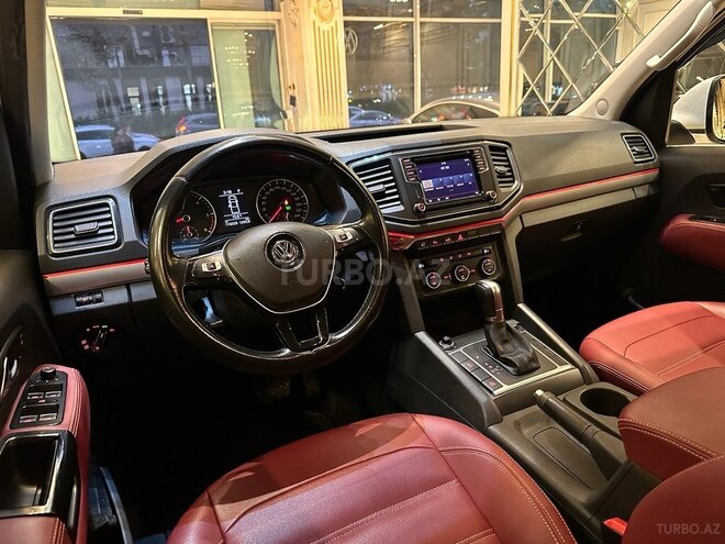 Volkswagen Amarok-9