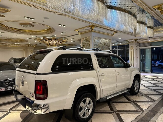 Volkswagen Amarok-6
