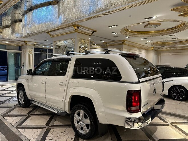 Volkswagen Amarok-5