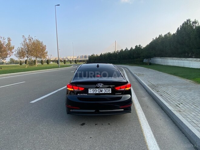 Hyundai Elantra 2017, 150,000 km - 2.0 л - Bakı