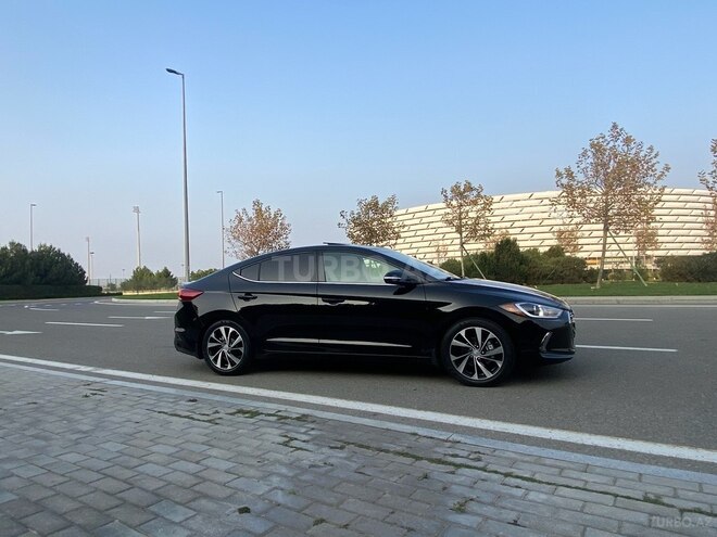 Hyundai Elantra 2017, 150,000 km - 2.0 л - Bakı