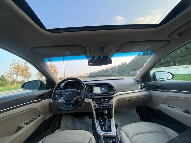 Hyundai Elantra 2017, 150,000 km - 2.0 л - Bakı