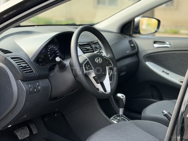 Hyundai Accent 2014, 117,000 km - 1.6 l - Bakı