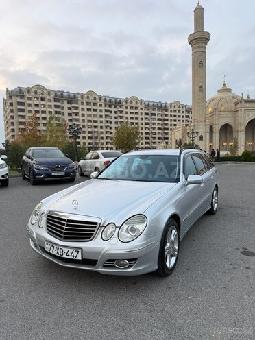 Mercedes E 220 2008, 255,900 km - 2.2 l - Bakı