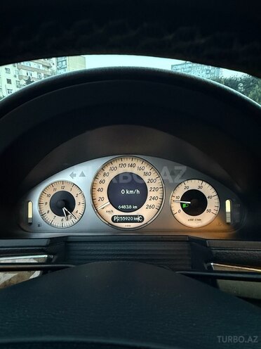 Mercedes E 220 2008, 255,900 km - 2.2 l - Bakı
