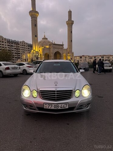 Mercedes E 220 2008, 255,900 km - 2.2 l - Bakı